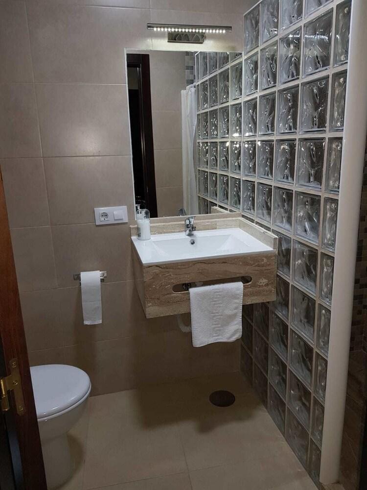 Hostal Malaga Arcos de la Frontera Ngoại thất bức ảnh